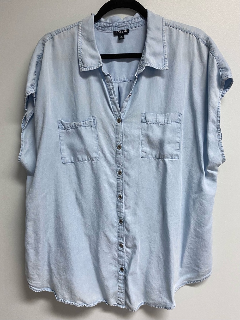 TORRID CHAMBRAY TOP - 1X (1)